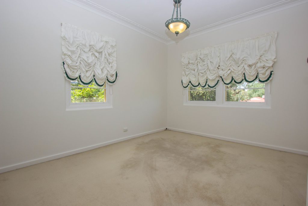 27 Peters Street, Narrandera NSW 2700 - photo 9