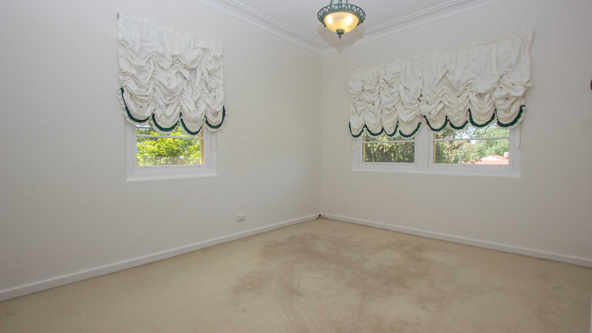 27 Peters Street, Narrandera NSW 2700 - photo 9