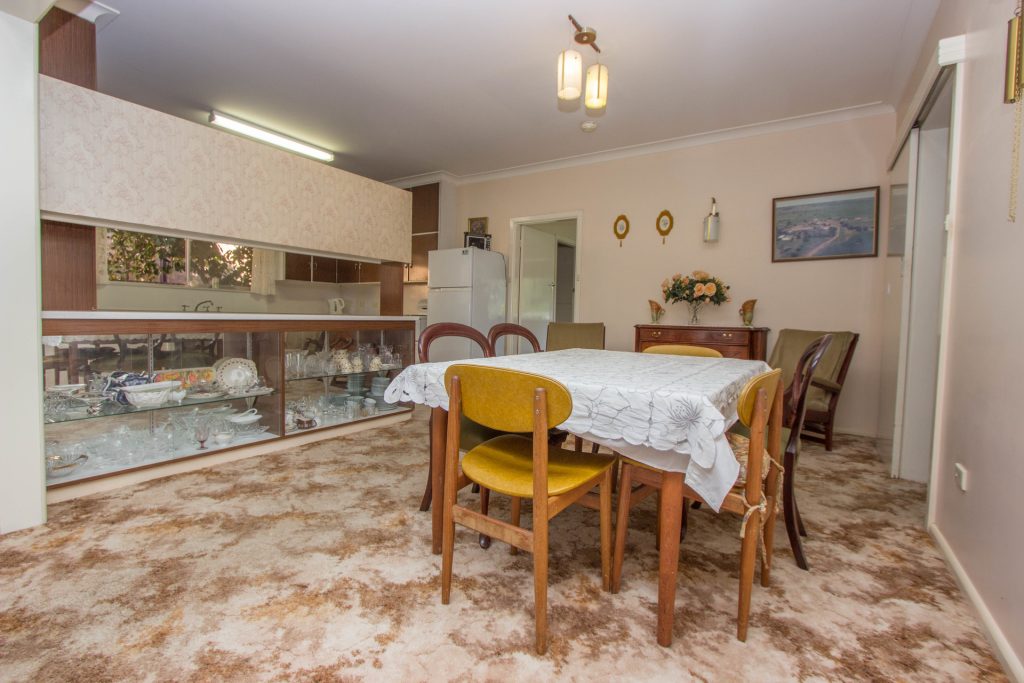 4 Riverine Street, Narrandera NSW 2700 - photo 3