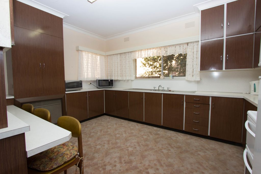 4 Riverine Street, Narrandera NSW 2700 - photo 6