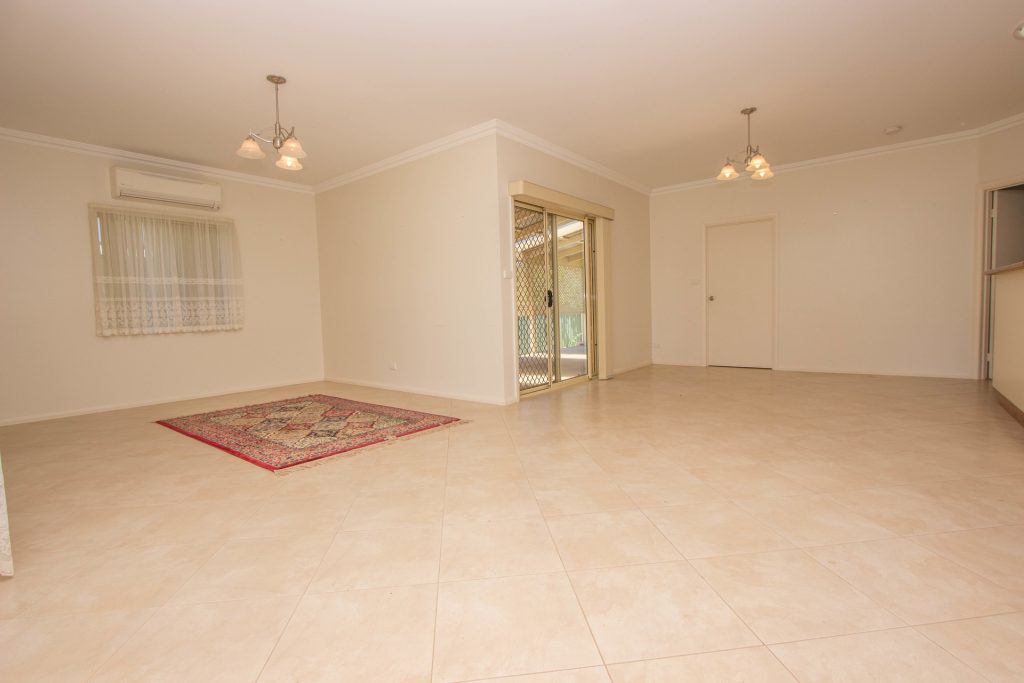14A Elwin Street, Narrandera NSW 2700 - photo 2