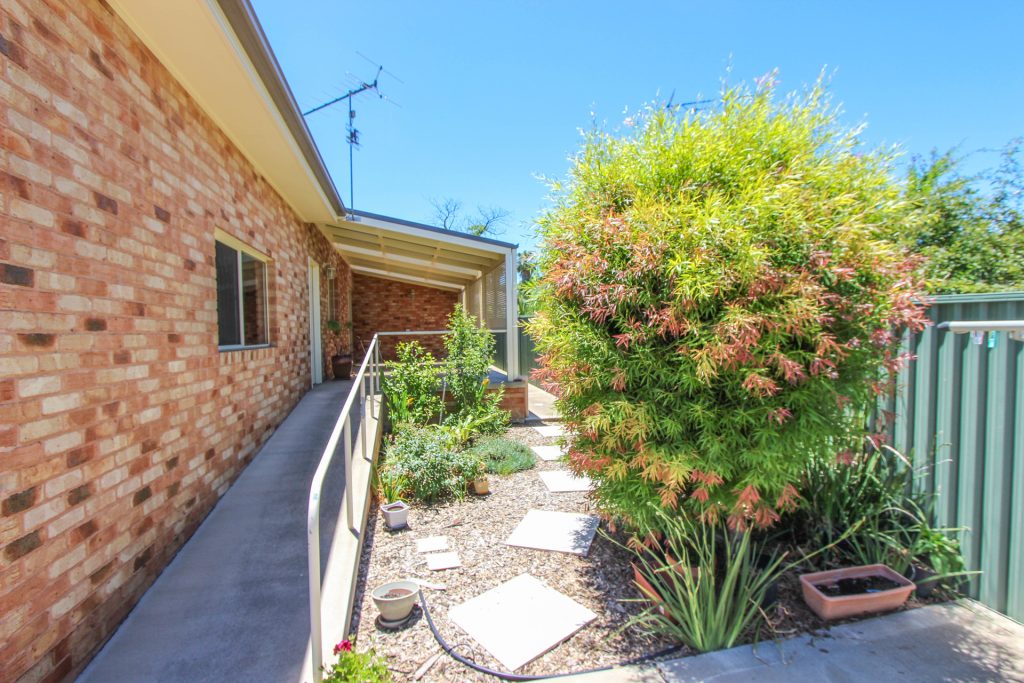 14A Elwin Street, Narrandera NSW 2700 - photo 12