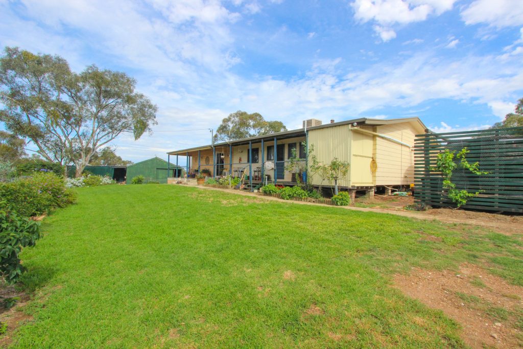 6106 Burley Griffin Way, Temora NSW 2666 - McGrath Riverina
