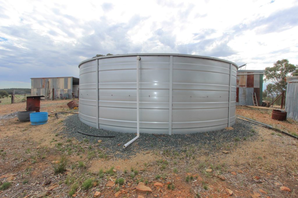6106 Burley Griffin Way, Temora NSW 2666 - photo 15