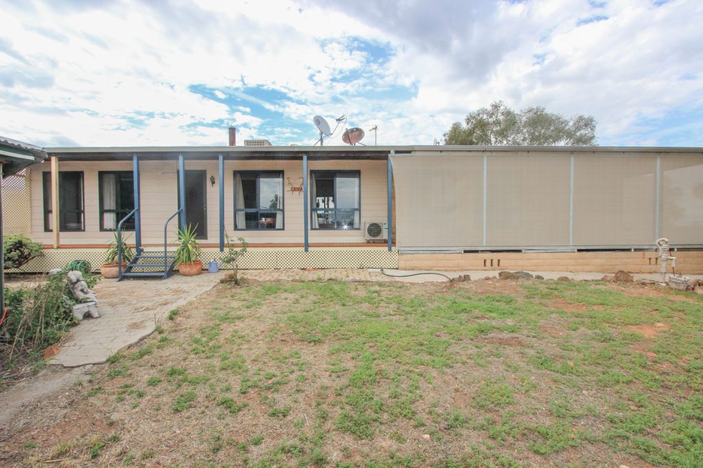 6106 Burley Griffin Way, Temora NSW 2666 - photo 23
