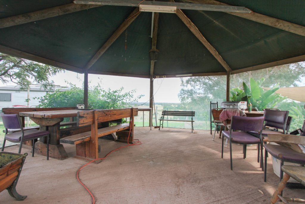 6106 Burley Griffin Way, Temora NSW 2666 - photo 7