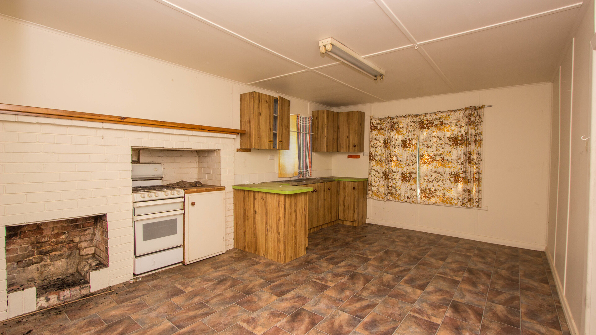 Elizabeth/broad Street, Narrandera NSW 2700 - photo 14