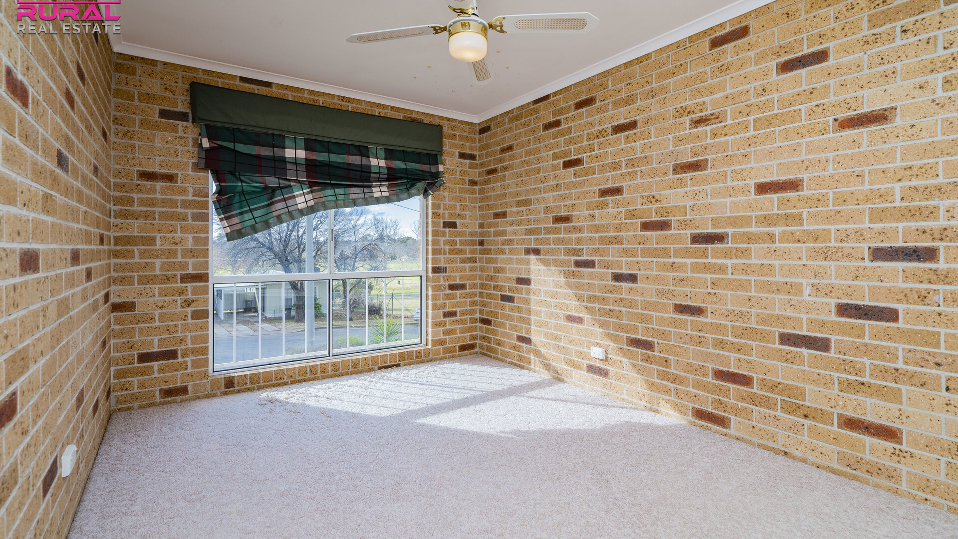 20 Riverine Street, Narrandera NSW 2700 - photo 12