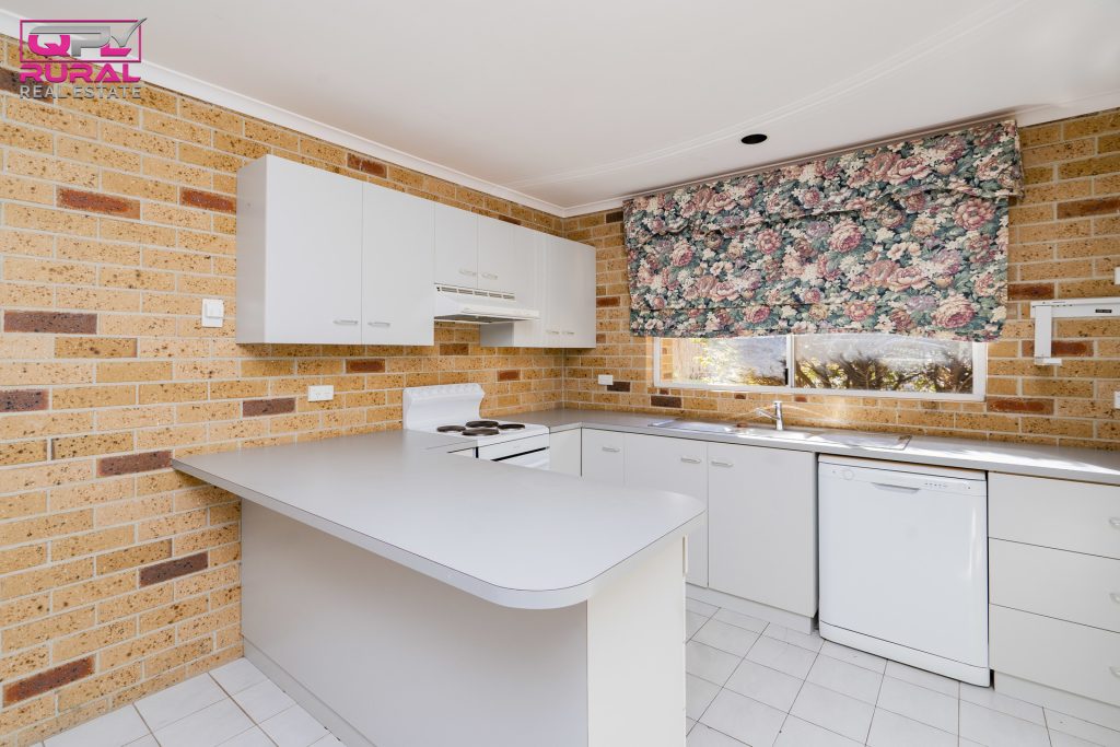 20 Riverine Street, Narrandera NSW 2700 - photo 4