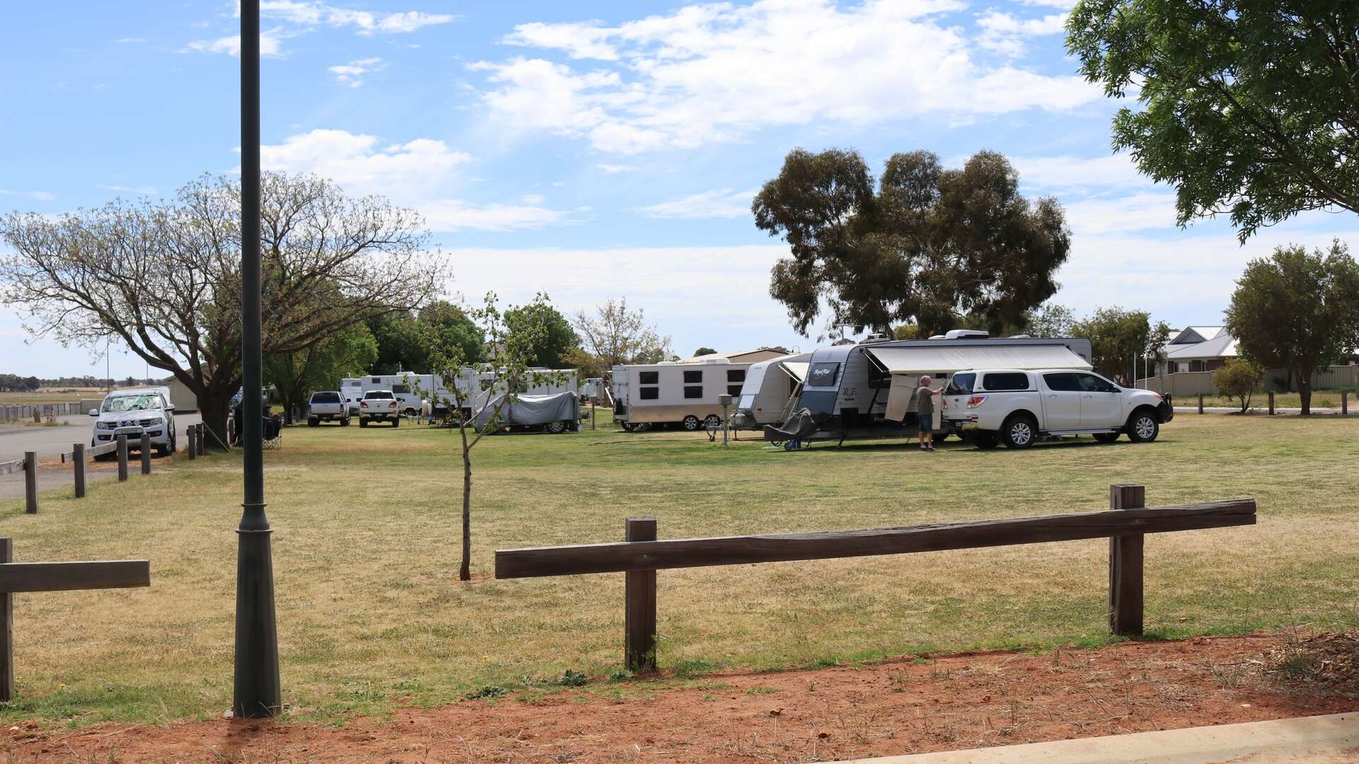 22 Spitfire Drive, Temora NSW 2666 - photo 12