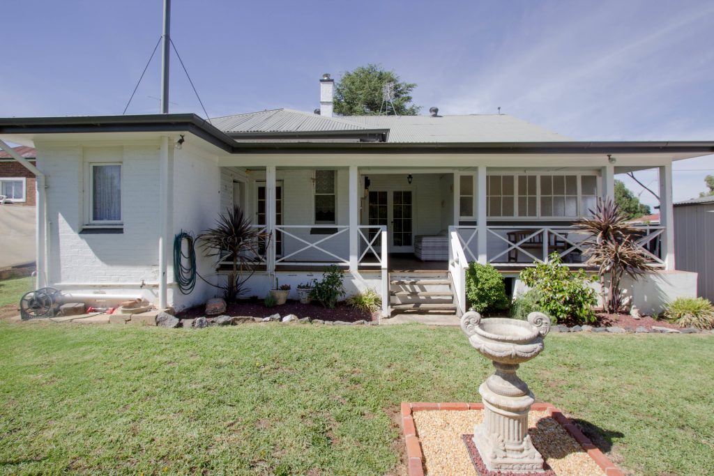 223 Albury Street, Harden NSW 2587 - photo 11