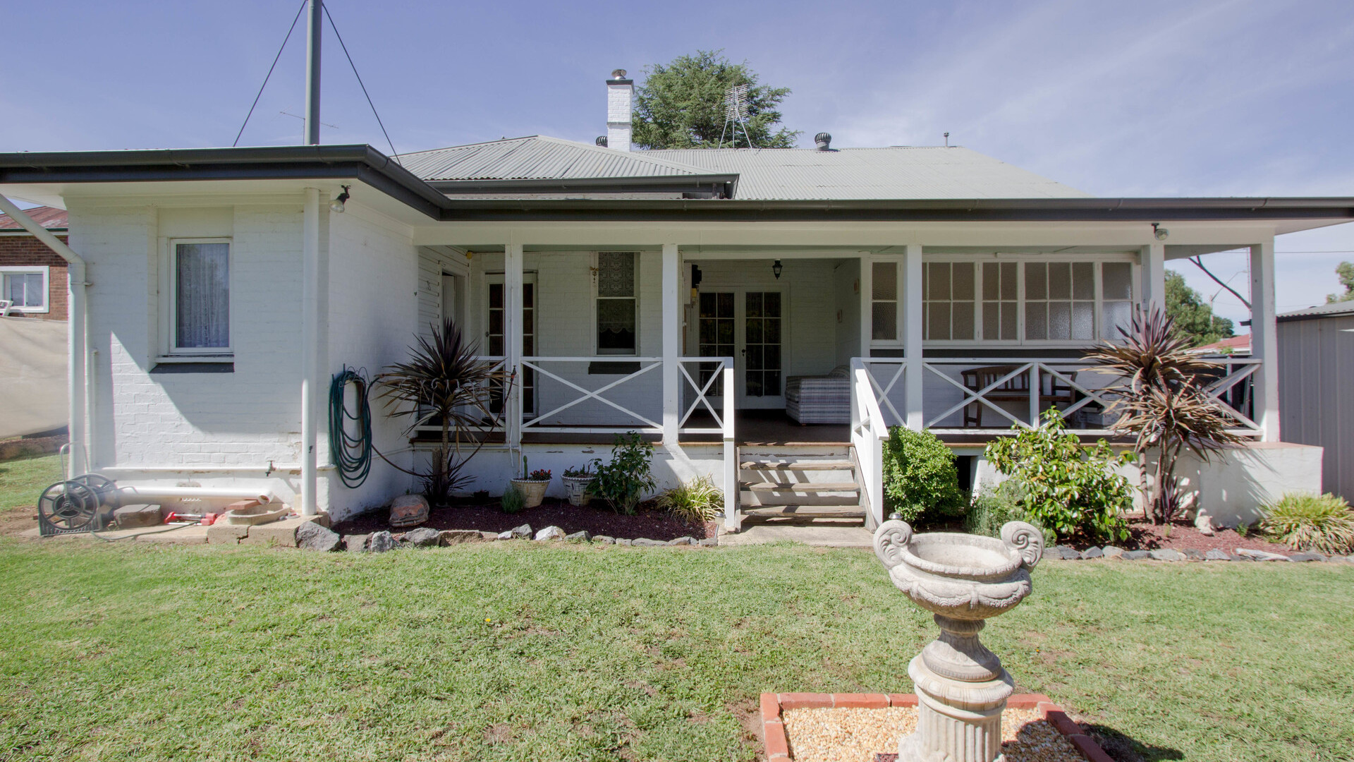 223 Albury Street, Harden NSW 2587 - photo 11