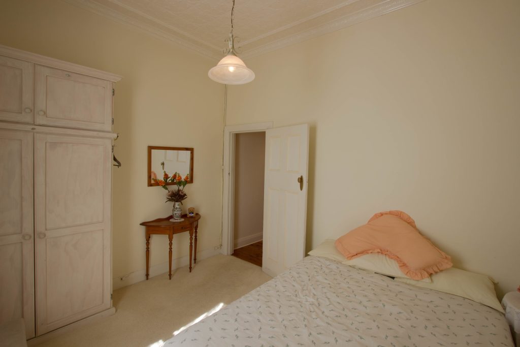 223 Albury Street, Harden NSW 2587 - photo 16