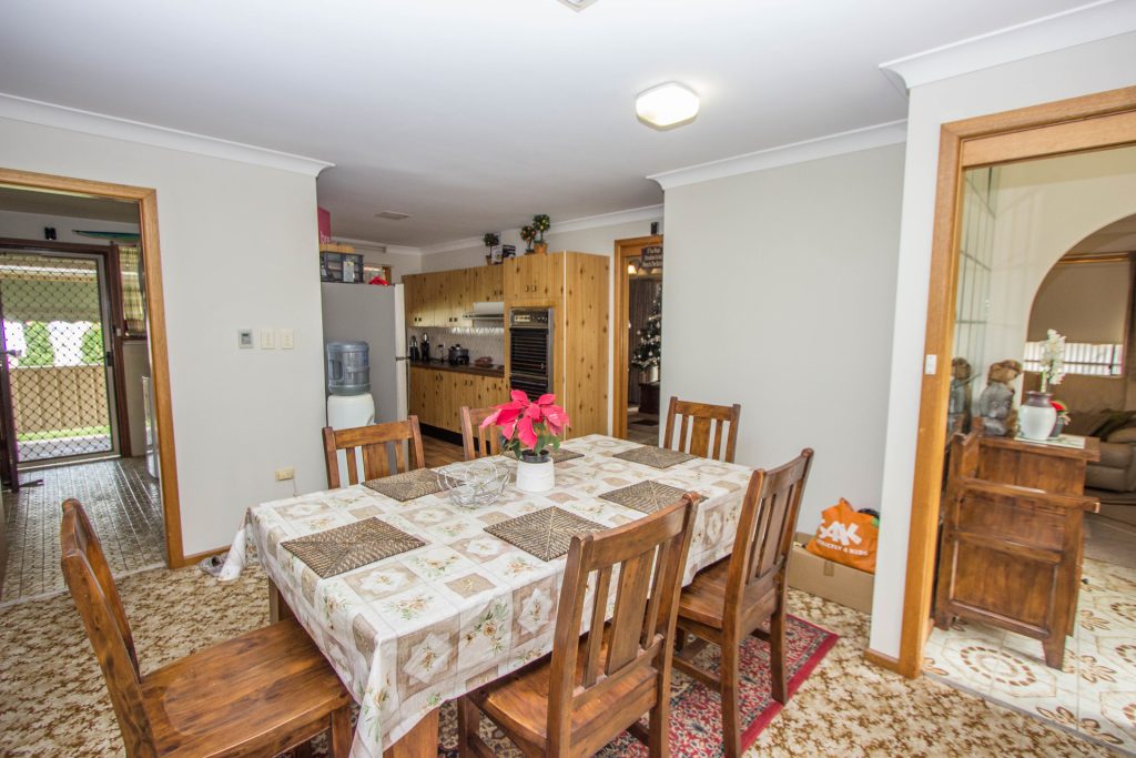 6 Japonica Place, Narrandera NSW 2700 - photo 3