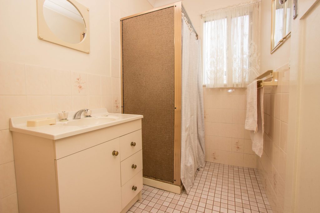 2 Bolton Street, Narrandera NSW 2700 - photo 7