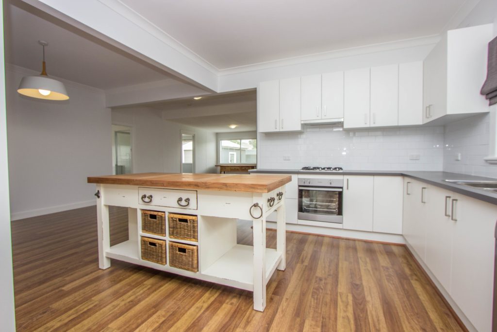 7 Victoria Avenue, Narrandera NSW 2700 - photo 2