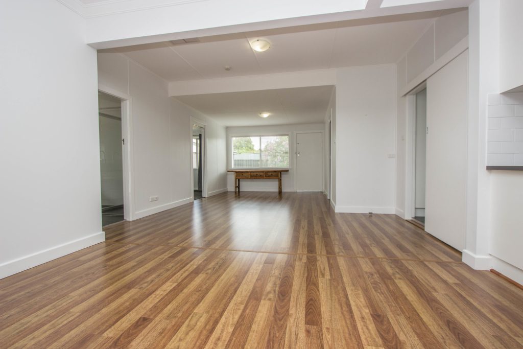 7 Victoria Avenue, Narrandera NSW 2700 - photo 6