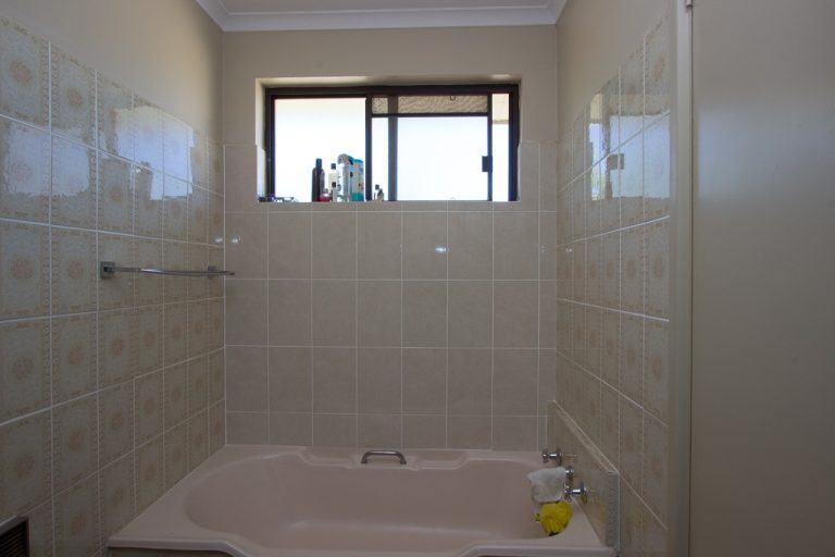 48-58 Gallipoli Street, Temora NSW 2666 - photo 15
