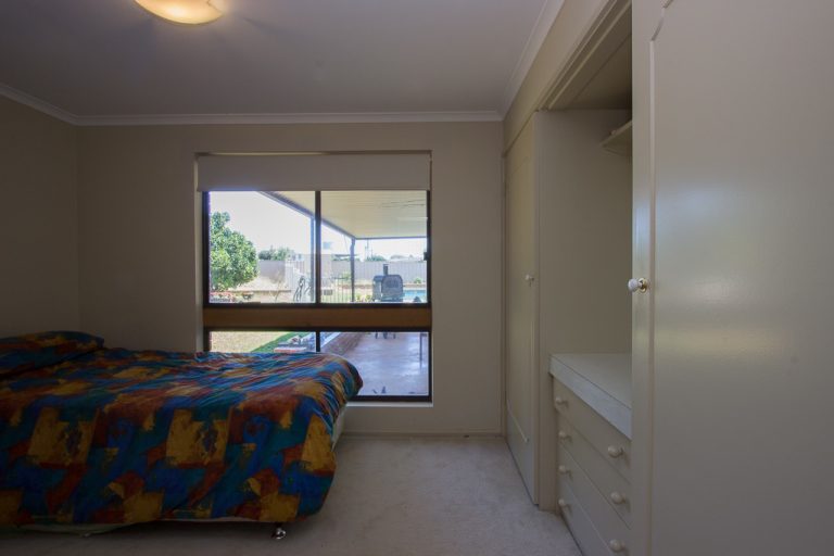 48-58 Gallipoli Street, Temora NSW 2666 - photo 17