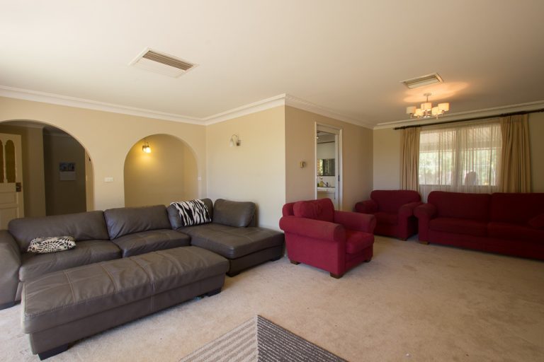48-58 Gallipoli Street, Temora NSW 2666 - photo 3