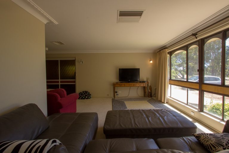 48-58 Gallipoli Street, Temora NSW 2666 - photo 10