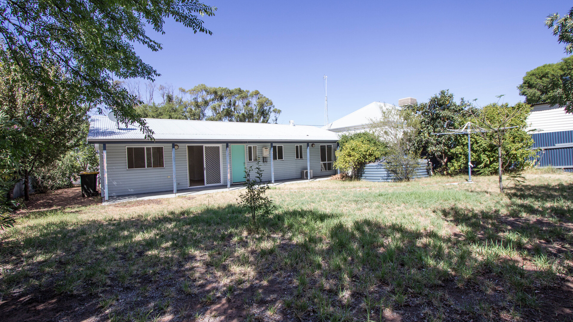 29 Myrtle Street, Narrandera NSW 2700 - photo 11