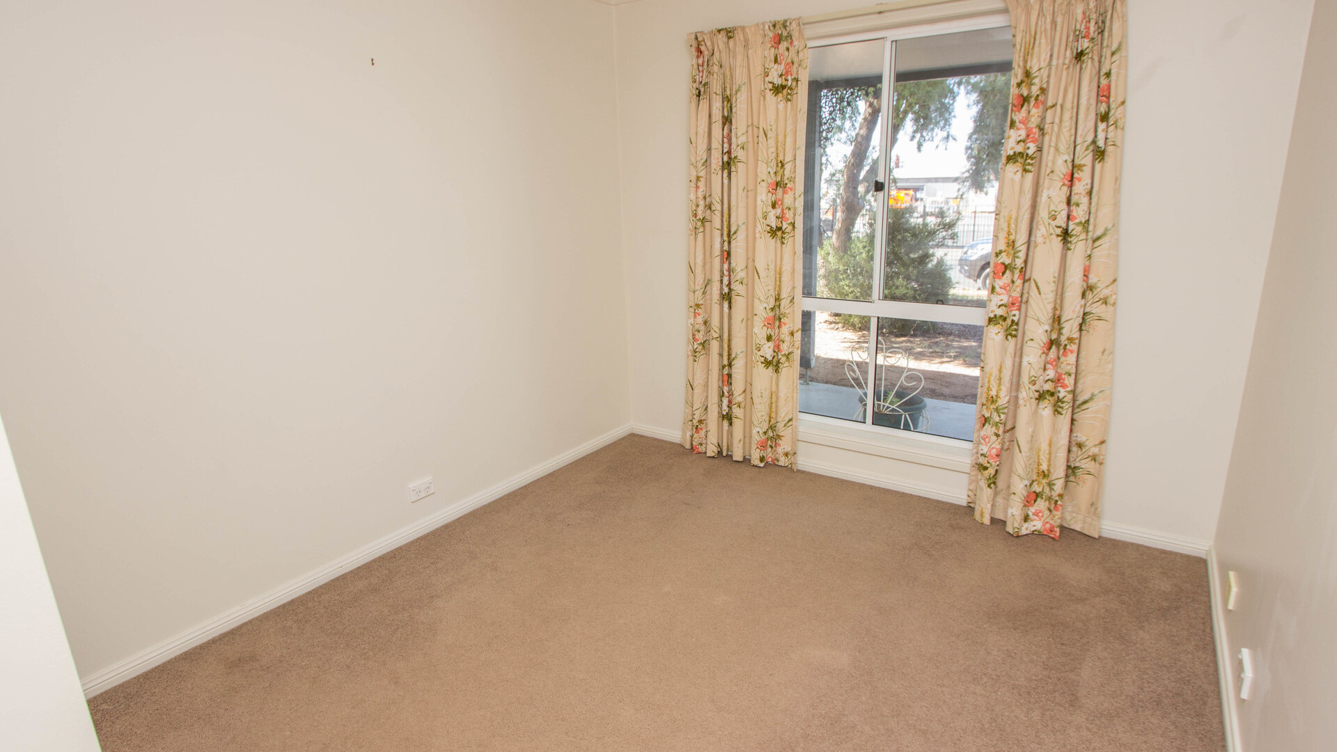 29 Myrtle Street, Narrandera NSW 2700 - photo 8