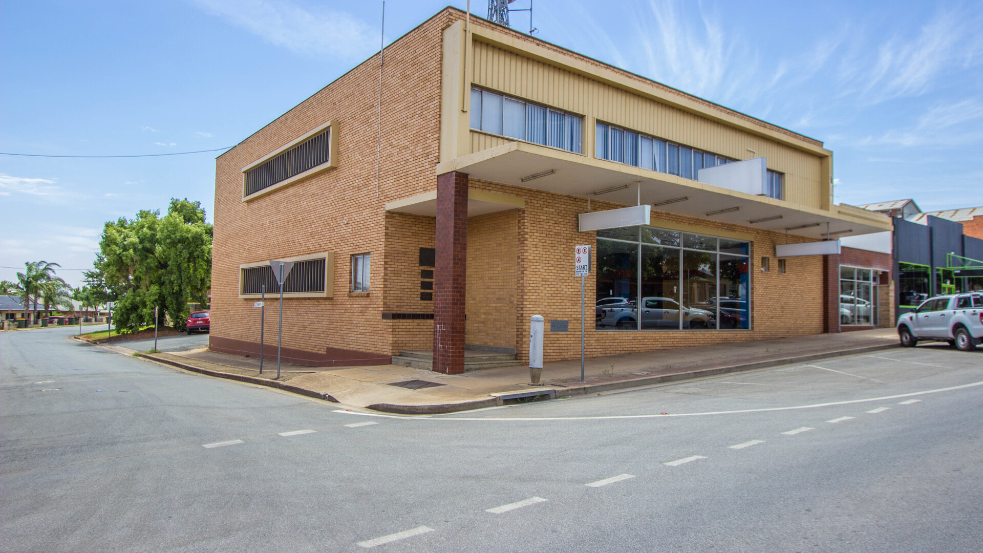 19-23 Pine Avenue, Leeton NSW 2705 - McGrath Riverina