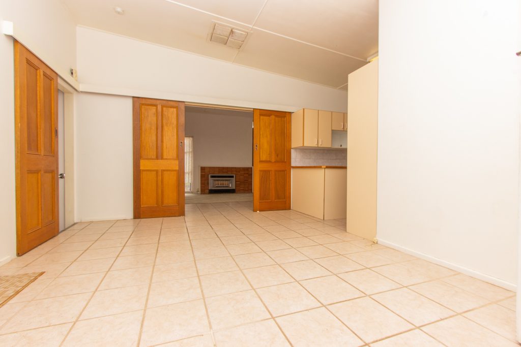 28 Audley Street, Narrandera NSW 2700 - photo 3
