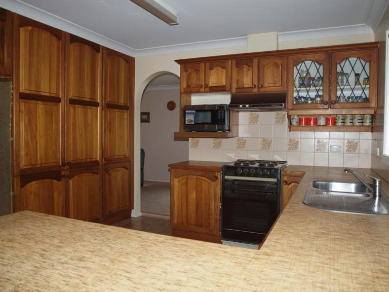 16 Charles Street, Narrandera NSW 2700 - photo 11