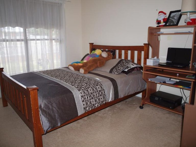 16 Charles Street, Narrandera NSW 2700 - photo 7