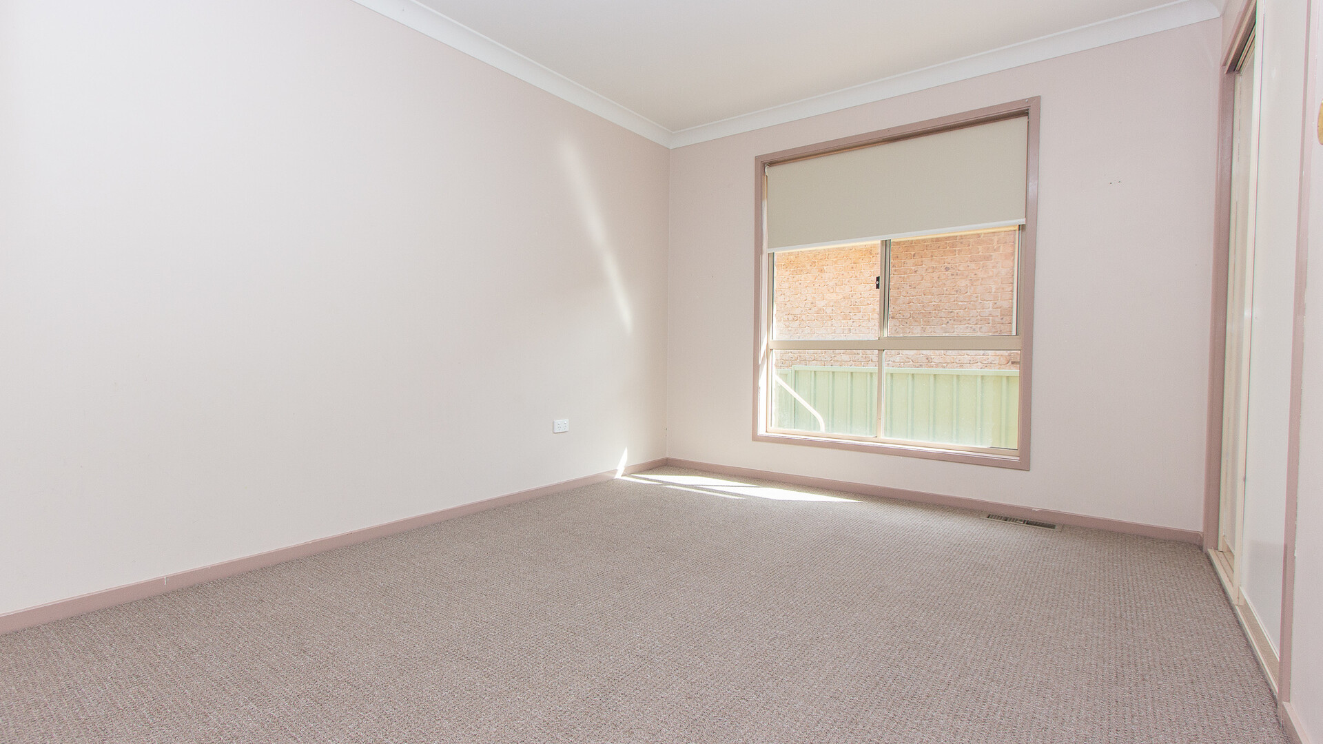 2 Kiesling Drive, Narrandera NSW 2700 - photo 8