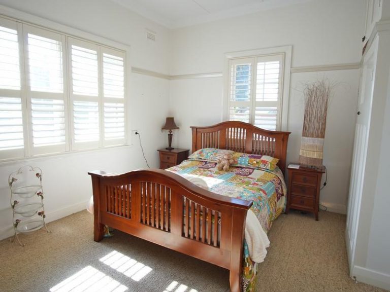 27 Twynam Street, Narrandera NSW 2700 - photo 12