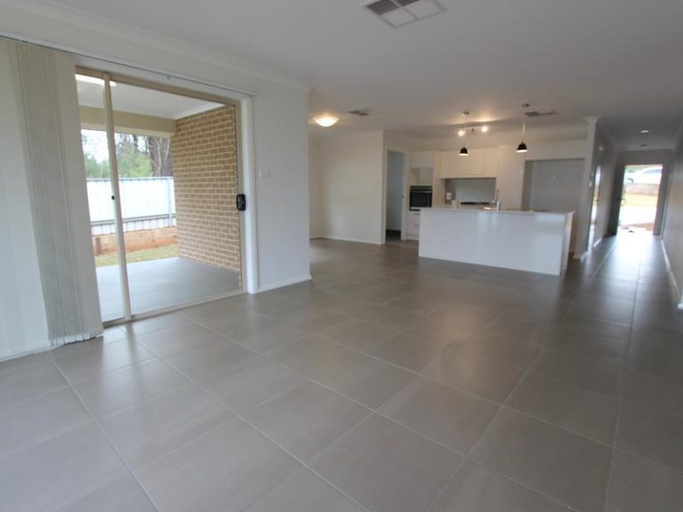 60 Haig Street, Temora NSW 2666 - photo 5