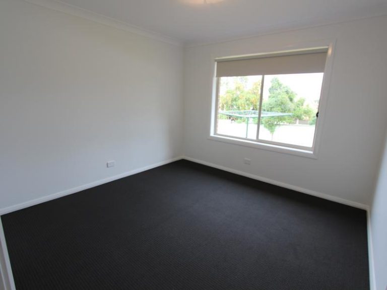 60 Haig Street, Temora NSW 2666 - photo 6