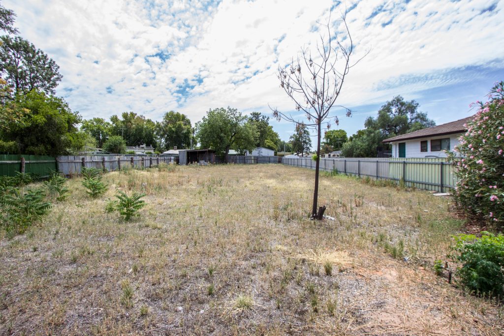 27 Grosvenor Street, Narrandera NSW 2700 - McGrath Riverina