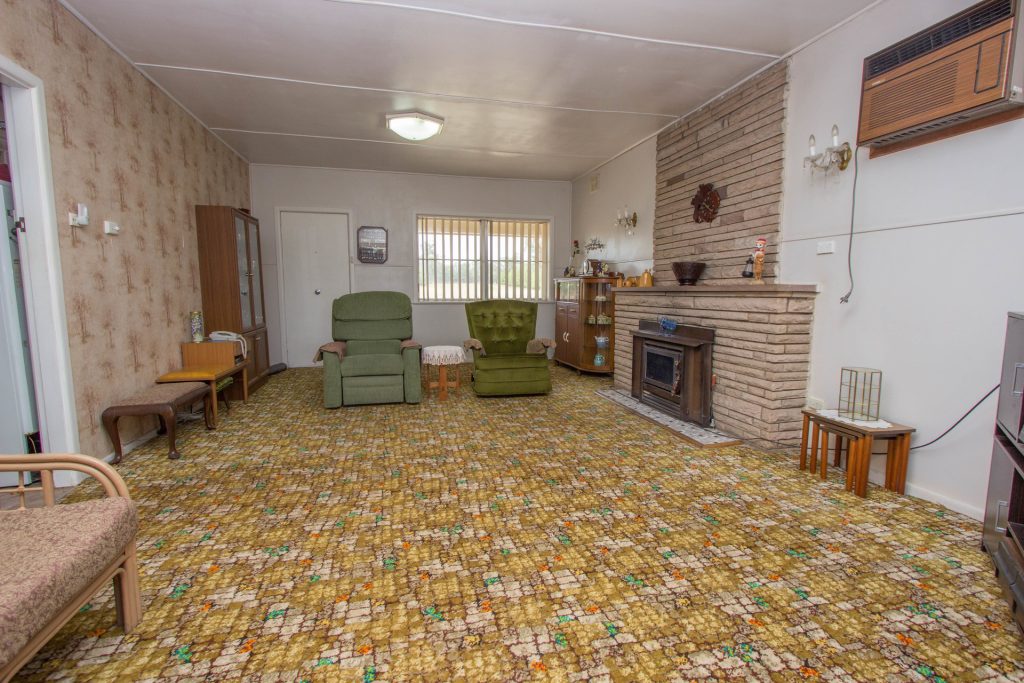 179 Pine Hill Road, Narrandera NSW 2700 - photo 4
