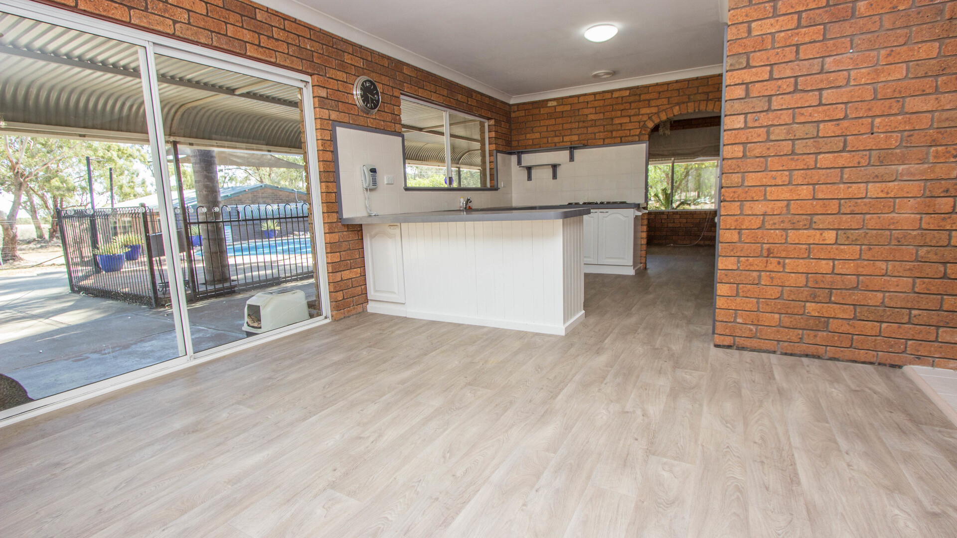 4 Bells Road, Narrandera NSW 2700 - photo 4