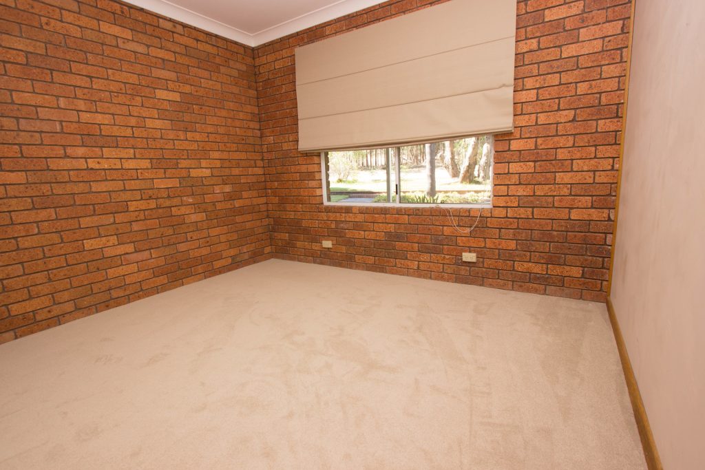 4 Bells Road, Narrandera NSW 2700 - photo 7
