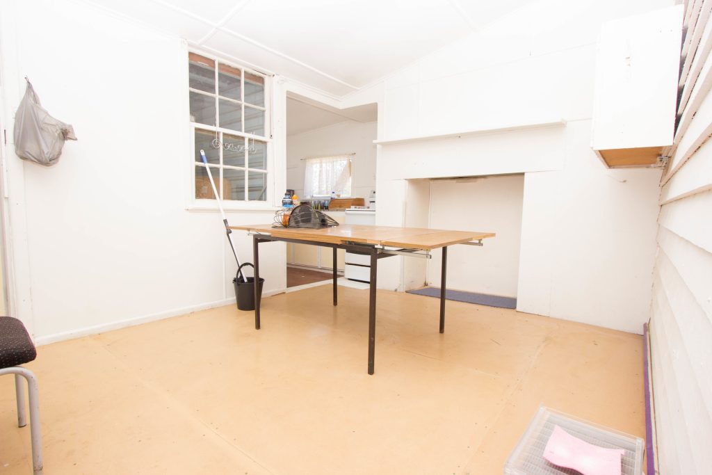 29 Charles Street, Narrandera NSW 2700 - photo 4