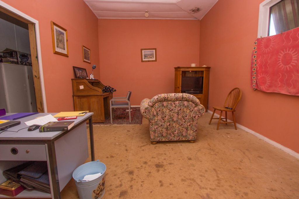 36 Ford Street, Ganmain NSW 2702 - photo 5