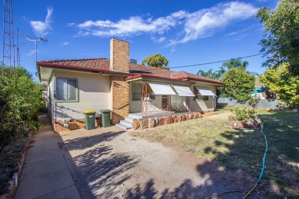 38 Dalgetty Street, Narrandera NSW 2700 - McGrath Riverina