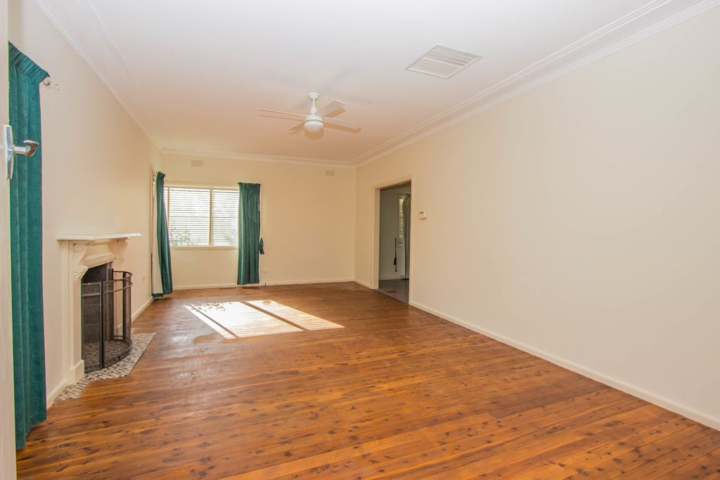 38 Dalgetty Street, Narrandera NSW 2700 - photo 4