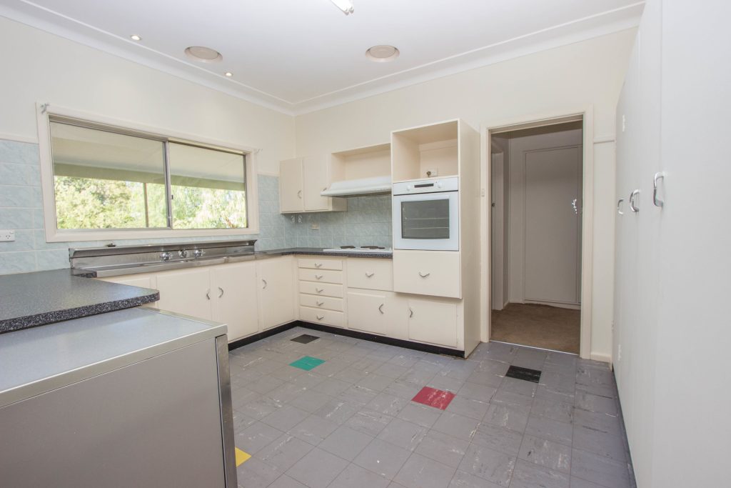 38 Dalgetty Street, Narrandera NSW 2700 - photo 5