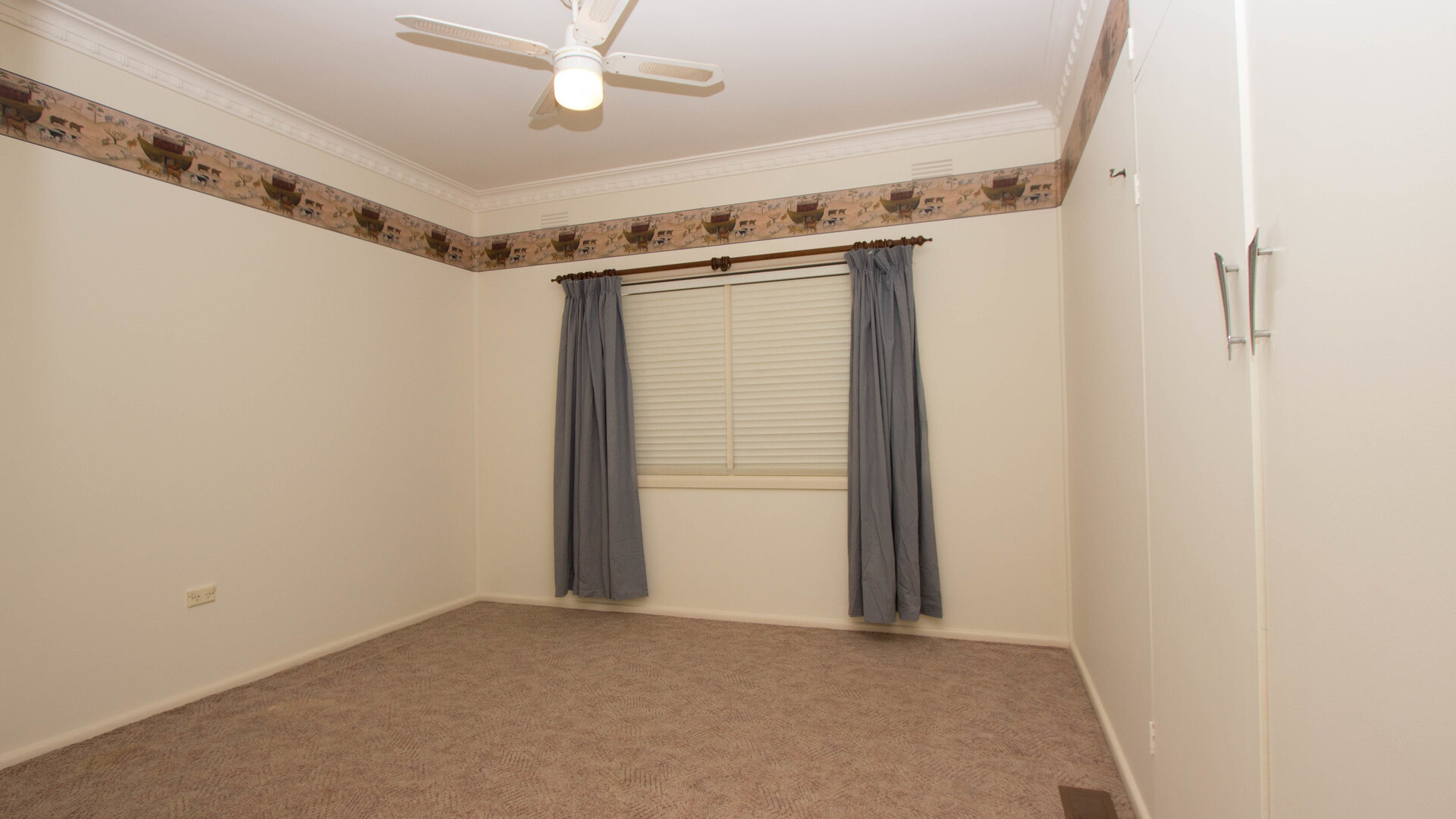 38 Dalgetty Street, Narrandera NSW 2700 - photo 8