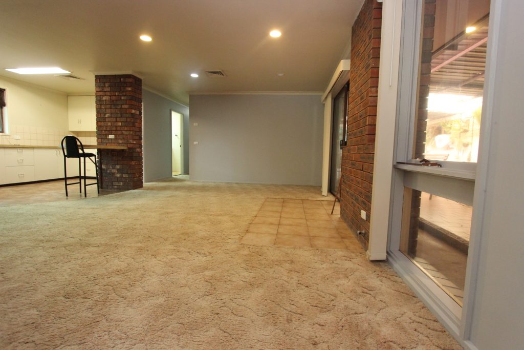 51 Deutcher Street, Temora NSW 2666 - photo 4