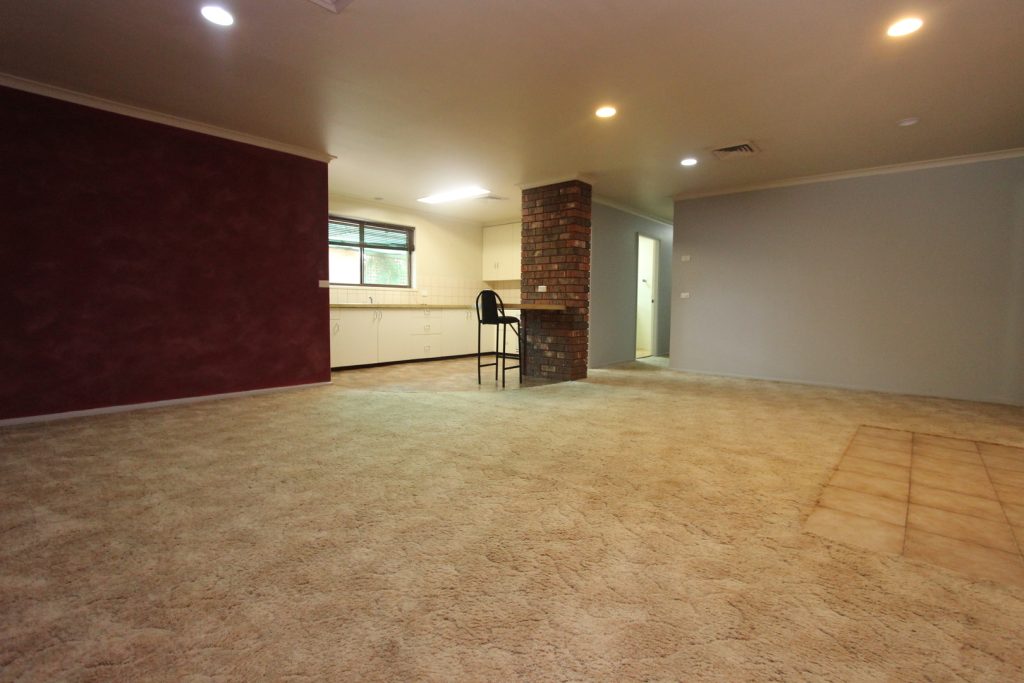 51 Deutcher Street, Temora NSW 2666 - photo 9