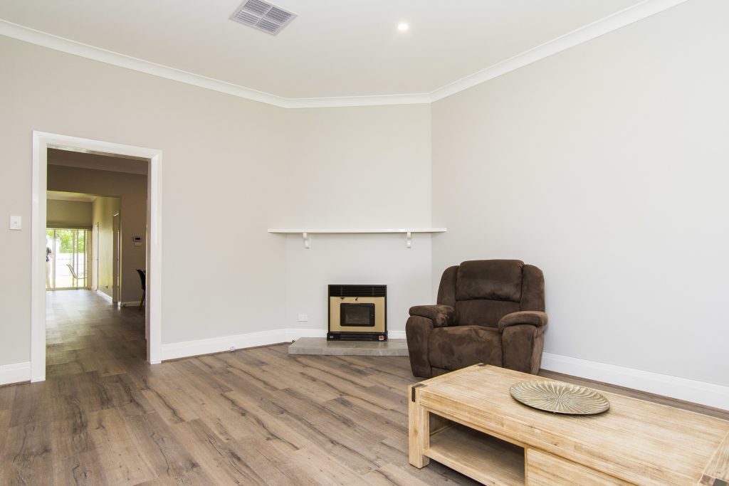 148 Crowley Street, Temora NSW 2666 - photo 11