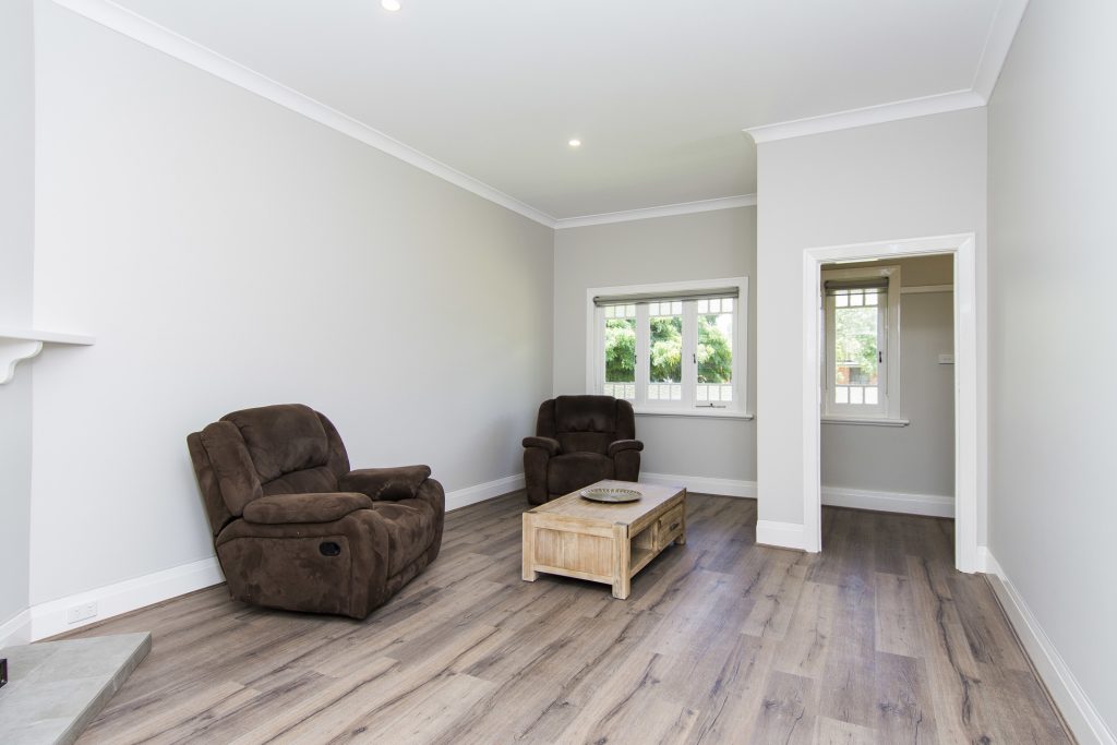148 Crowley Street, Temora NSW 2666 - photo 5