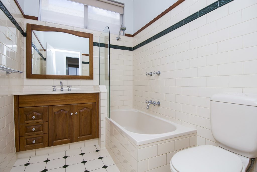 148 Crowley Street, Temora NSW 2666 - photo 9
